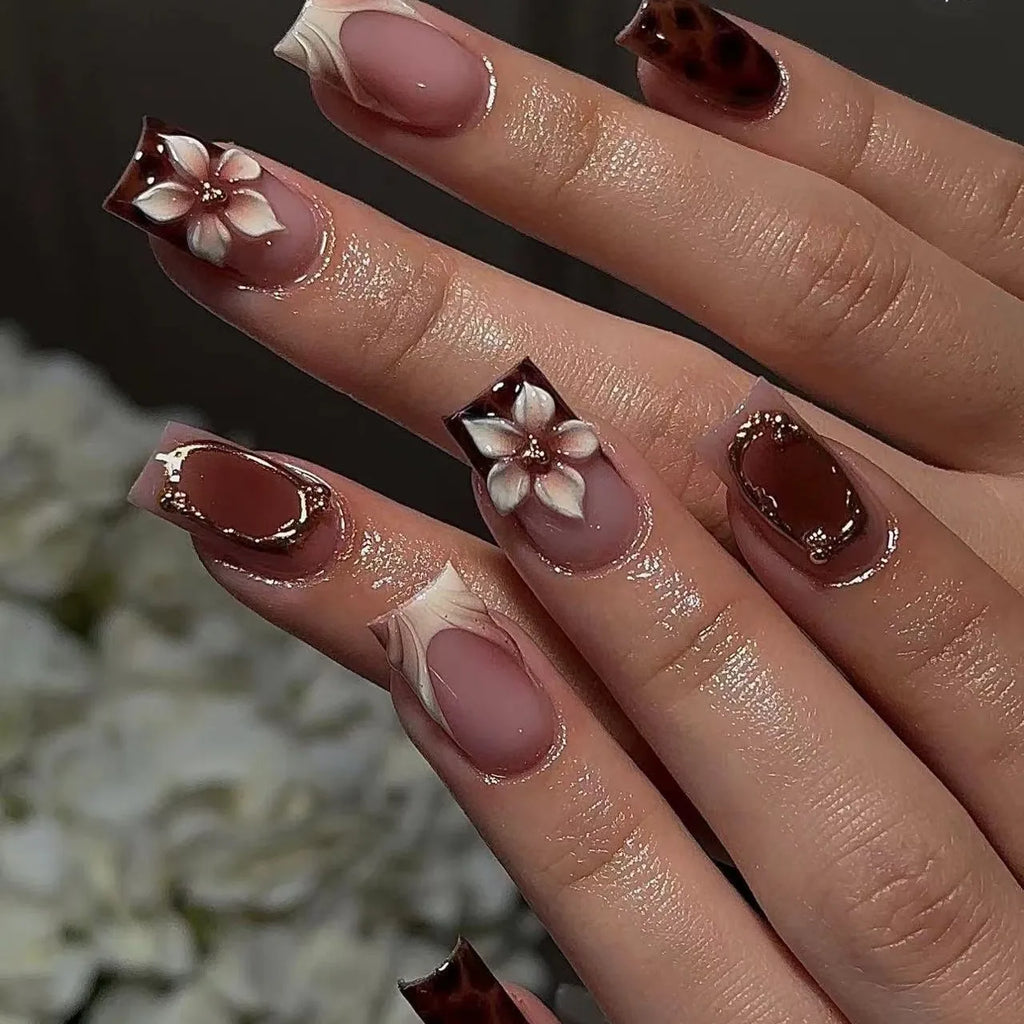 Sweet pink floral medium square false nails 24 piece press-on set